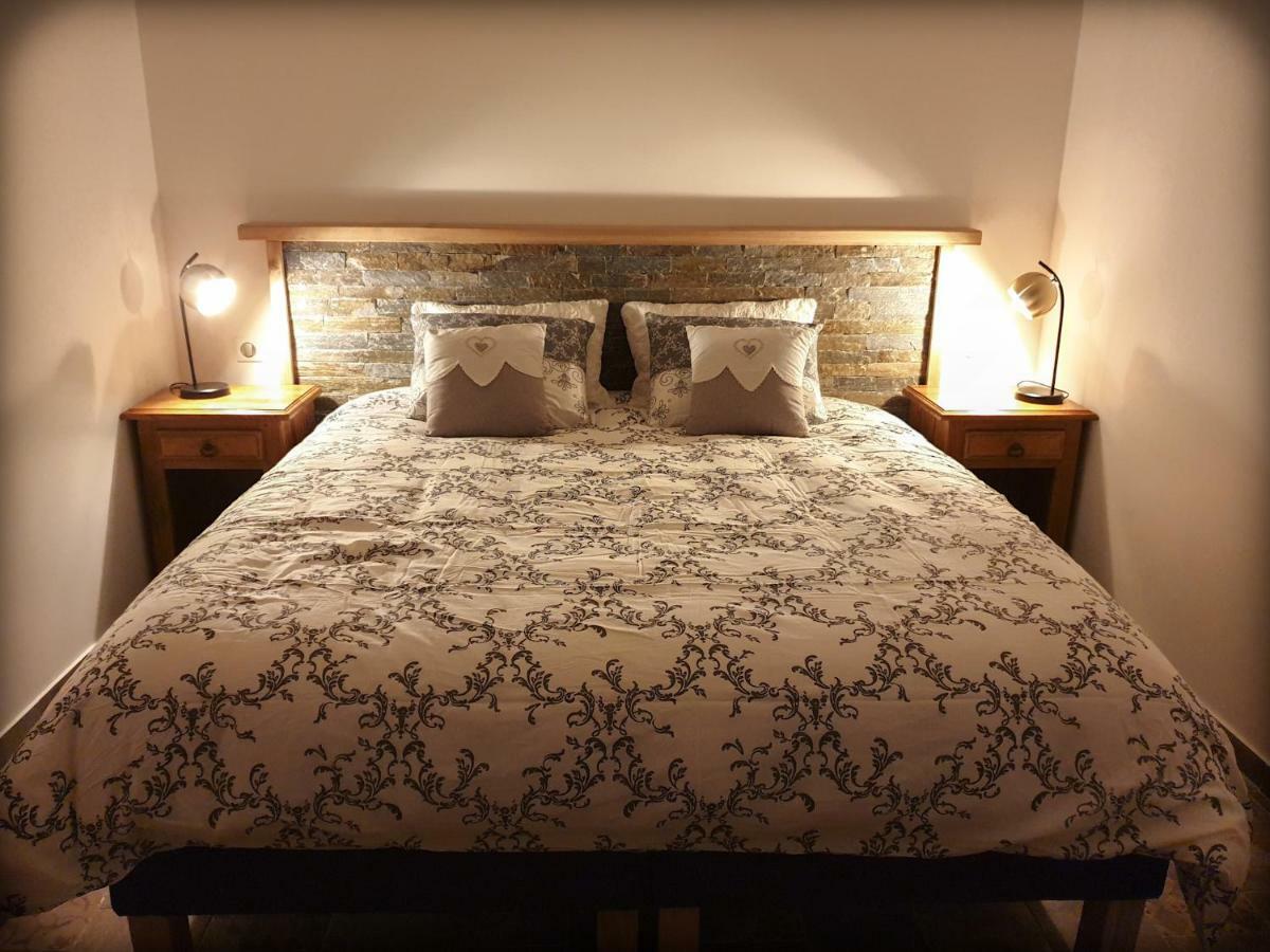 Casa Petre E Fiori Hotel Cervione Buitenkant foto